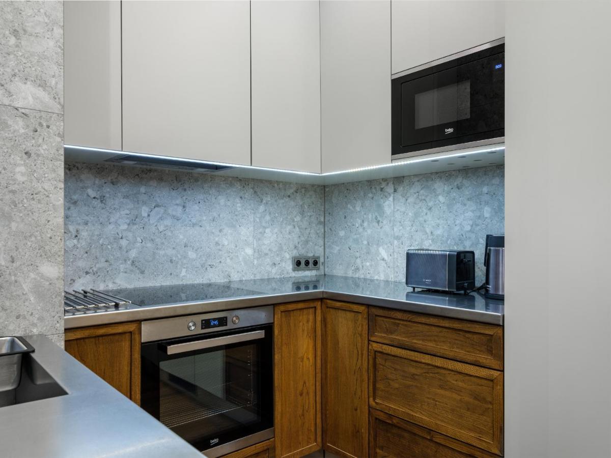 Tyzenhauz Grand Apartaments Краков Экстерьер фото