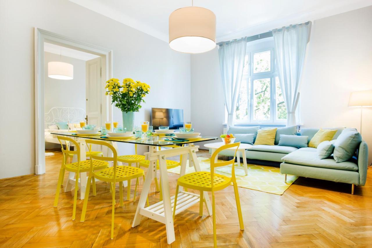 Tyzenhauz Grand Apartaments Краков Экстерьер фото